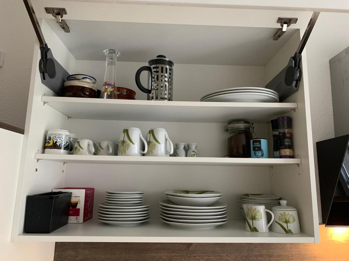 40 Qm Appartment Parkplatz, Balkon,Netflix, Prime Chemnitz Kültér fotó