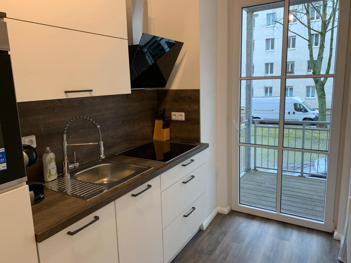 40 Qm Appartment Parkplatz, Balkon,Netflix, Prime Chemnitz Kültér fotó